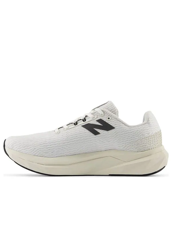 Кроссовки fuelcell propel v5 'white black cement linen' New Balance — изображение 1 из 4, белый/черный