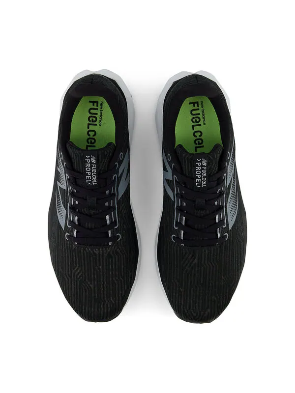 Кроссовки Fuelcell Propel v5 кроссовки New Balance — изображение 4 из 4, черный/белый