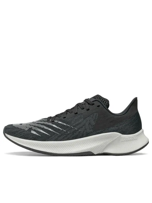 Кроссовки топливные элементы призма New Balance — изображение 1 из 4, черный белый