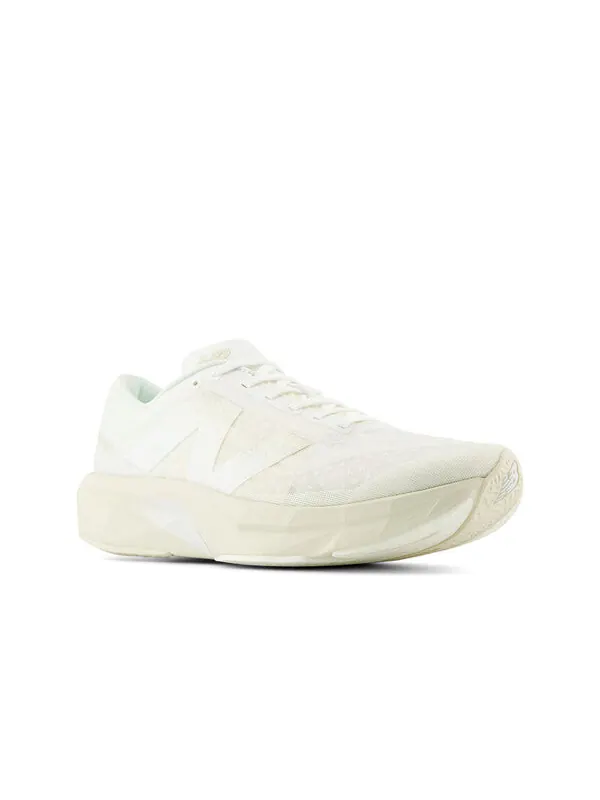 Кроссовки fuelcell rebel v4 кроссовки New Balance — изображение 3 из 4, белый/зеленый