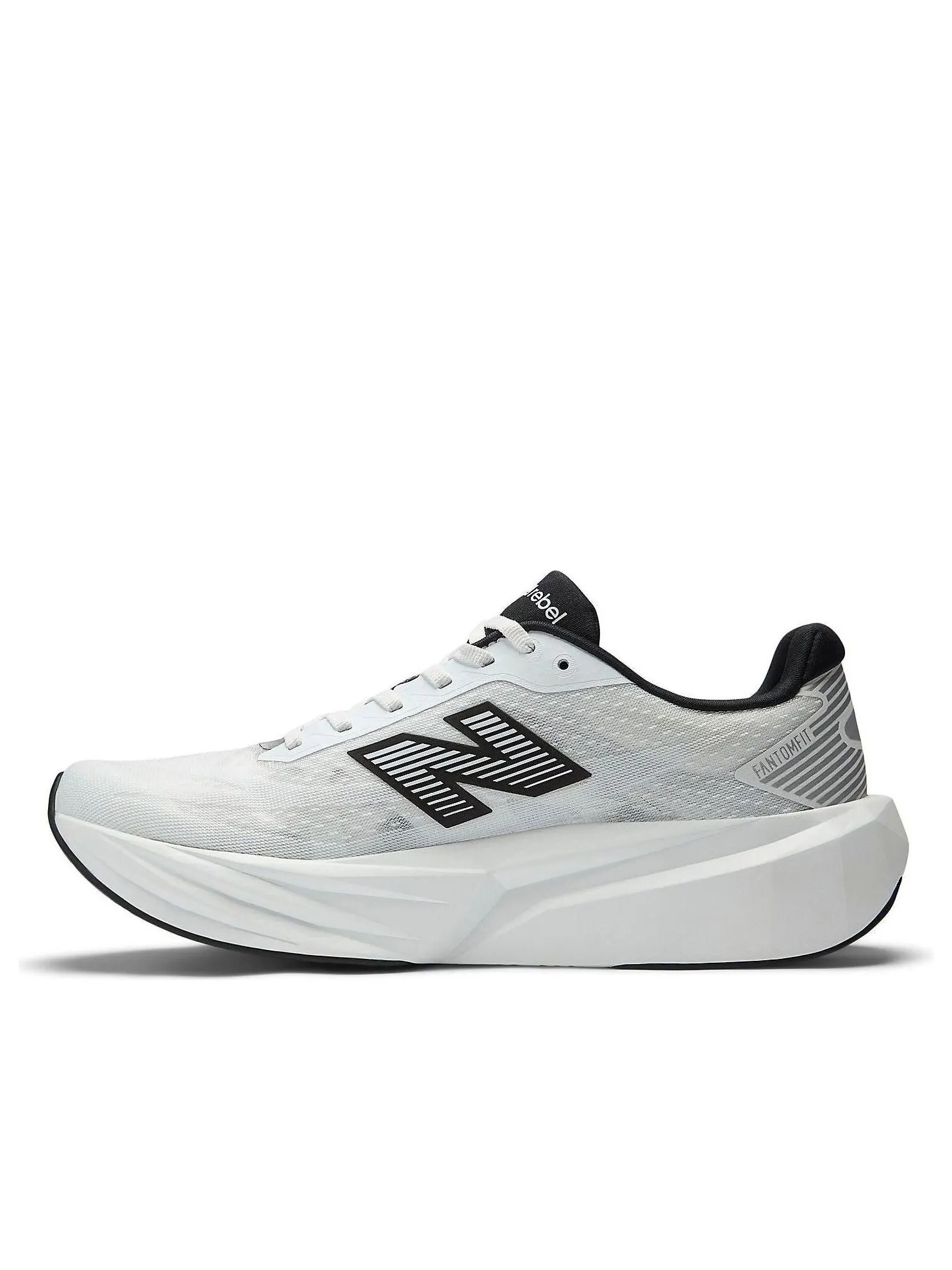 Кроссовки New Balance FuelCell Rebel v5 'White Metallic' — изображение 1 из 6
