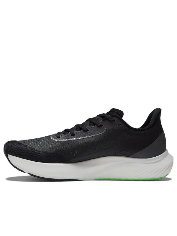 Кроссовки fuelcell rebel v3 New Balance — изображение 1 из 4, черный/белый/зеленый