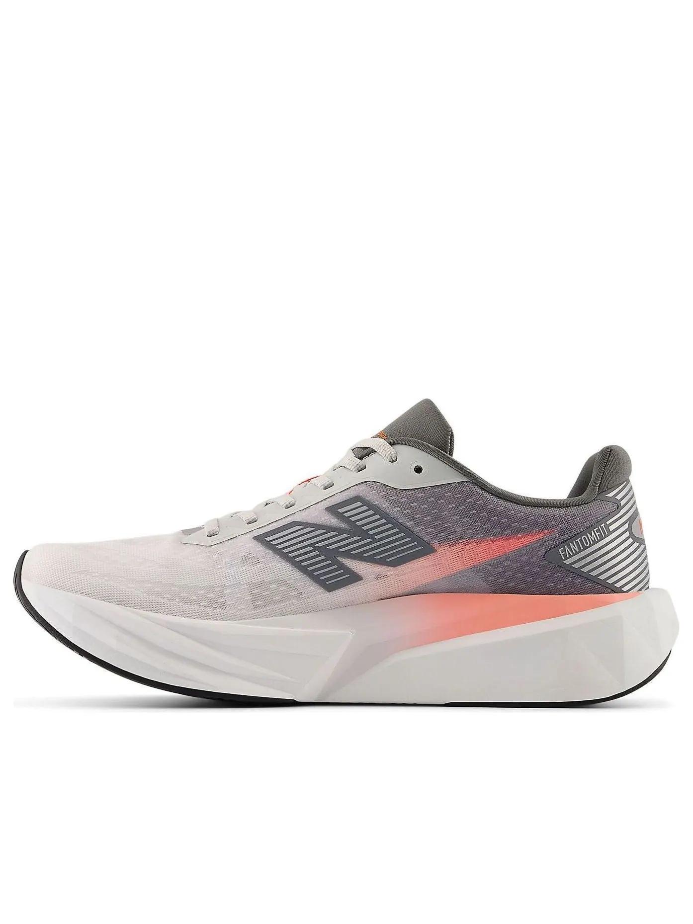 Кроссовки New Balance FuelCell Rebel v5 'TCS NYC Marathon' — изображение 1 из 6, мульти
