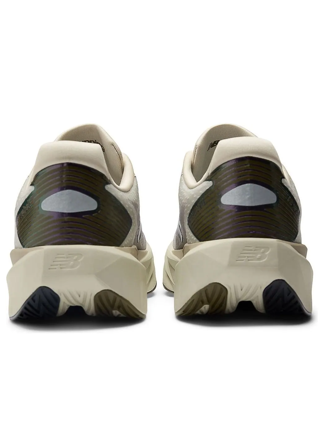 Кроссовки New Balance FuelCell Rebel v5 'Shipyards Dry Stone Silver' — изображение 6 из 6, серебристый