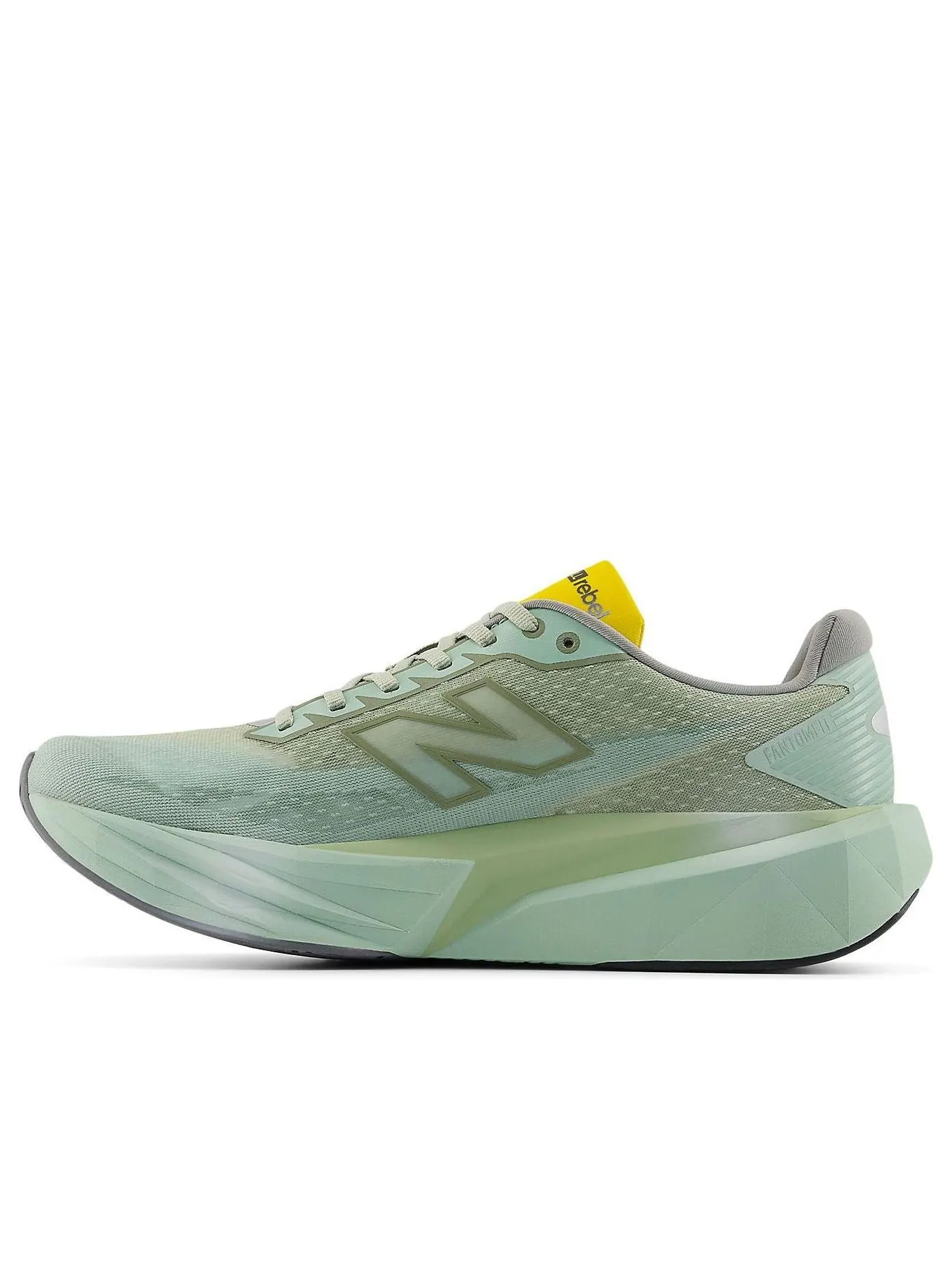 Кроссовки New Balance FuelCell Rebel v5 'Garter Snake Mosaic Green Lemon' — изображение 1 из 6, зеленый