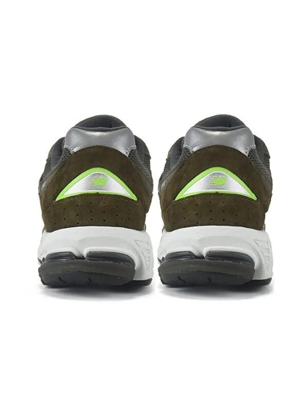 Кроссовки 2002р New Balance — изображение 4 из 4, зеленый