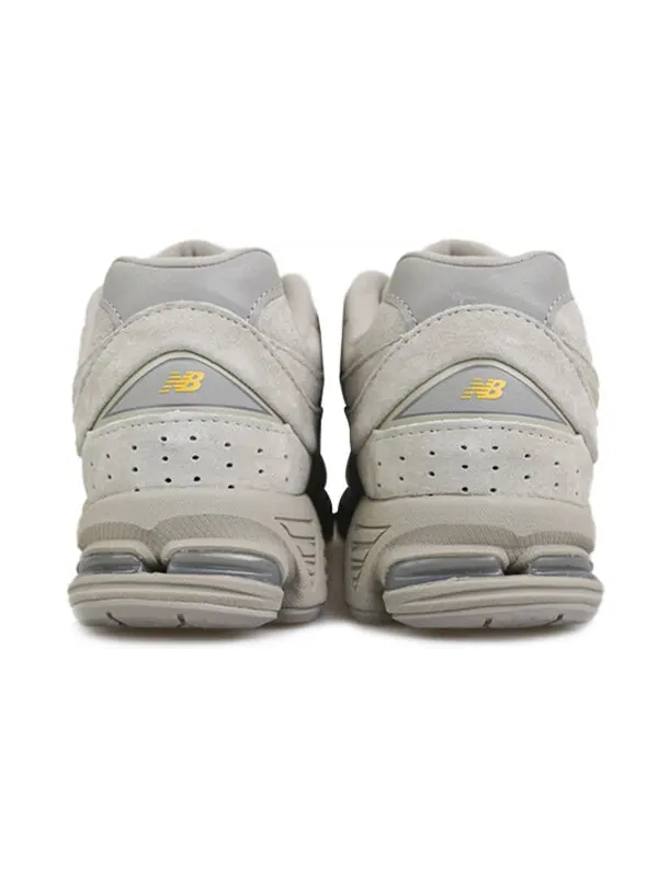 Кроссовки 2002р New Balance — изображение 4 из 4, серый