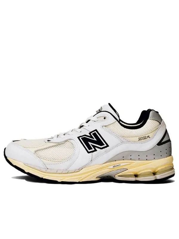 Кроссовки thisisneverthat x 2002r New Balance — изображение 1 из 3, белый