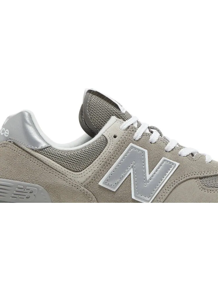 Кроссовки New Balance 574 — изображение 2 из 8, серый