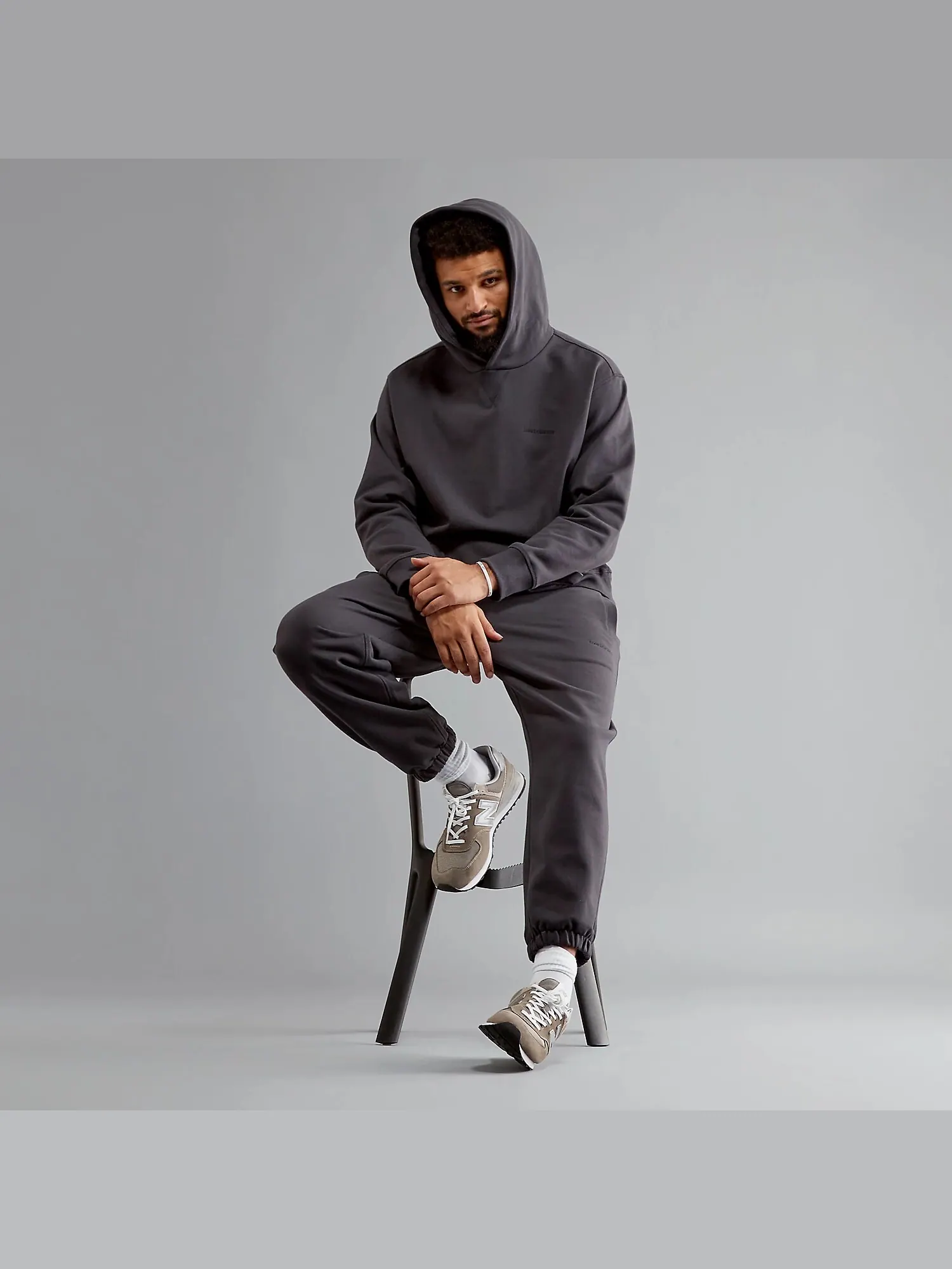 Кроссовки New Balance 574 Core — изображение 7 из 9, серый/белый