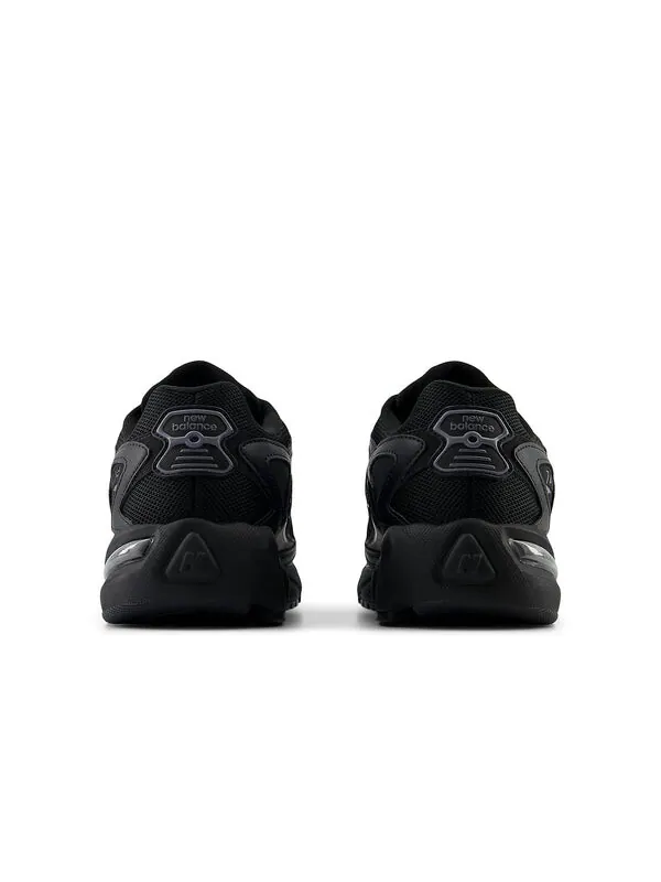 Кроссовки 725 кроссовки New Balance — изображение 4 из 4, черный