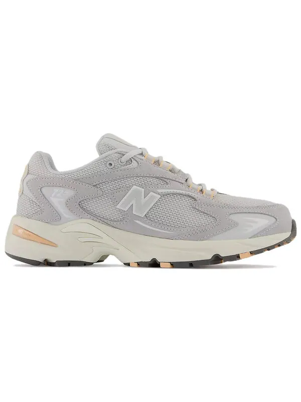 Кроссовки 725v1 New Balance — изображение 2 из 4, серый/серебристый
