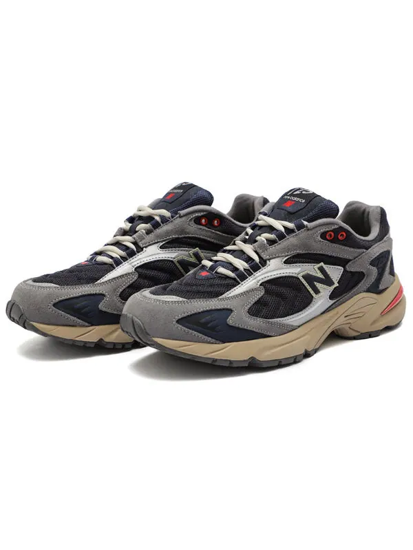 Кроссовки 725 New Balance — изображение 3 из 4, синий