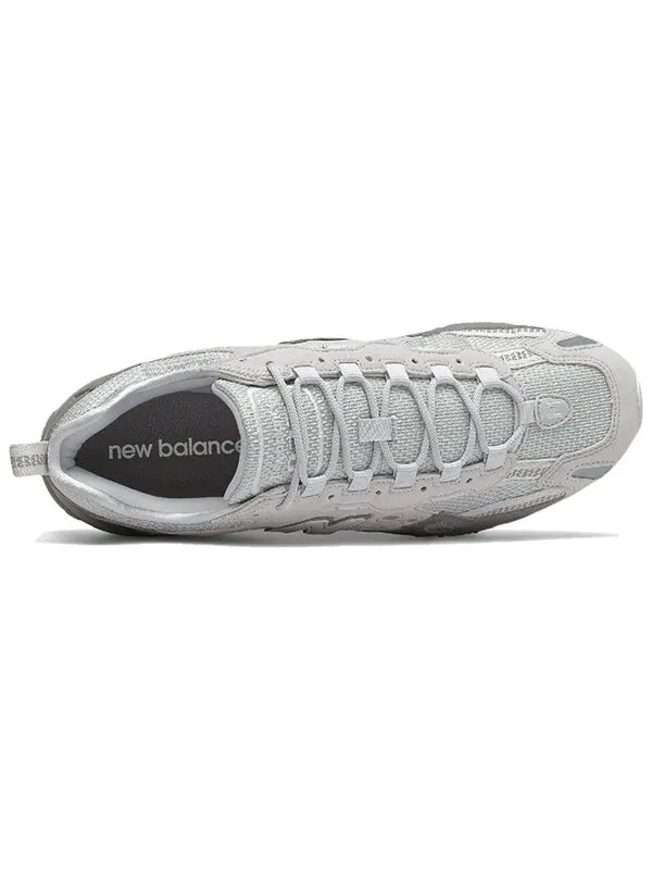 Кроссовки 827 New Balance — изображение 3 из 4, серый