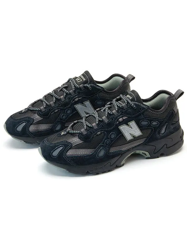 Кроссовки thisisneverthat x 827 New Balance — изображение 2 из 4, черный