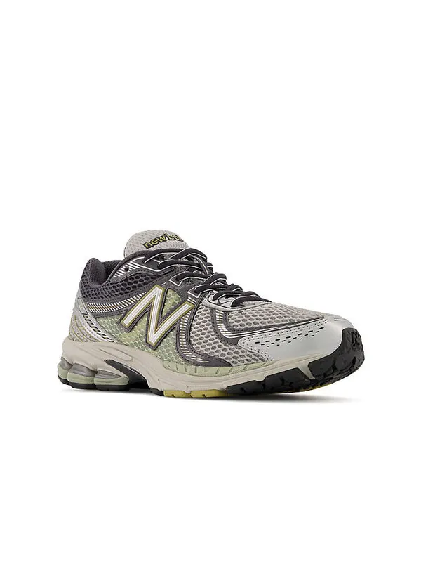 Кроссовки 860v2 New Balance — изображение 4 из 4, серый