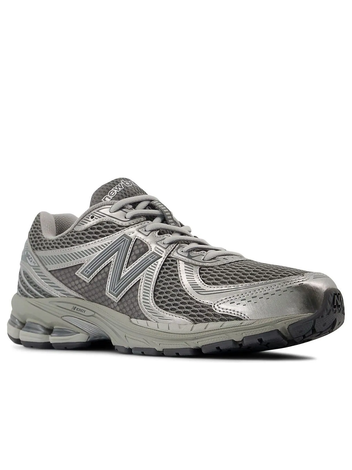 Кроссовки New Balance 860v2 'Silver' — изображение 2 из 5, серебряный