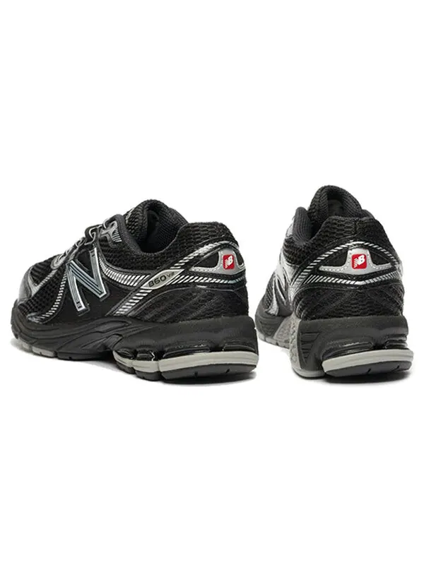 Кроссовки 860 v2 'black silver' New Balance — изображение 4 из 4, черный/серебристый