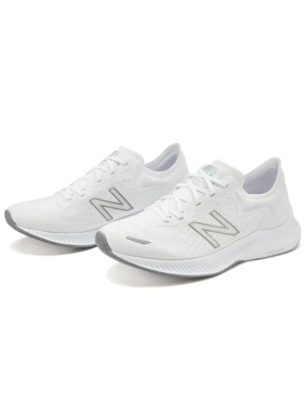 Кроссовки pesu series New Balance — изображение 2 из 4, белый