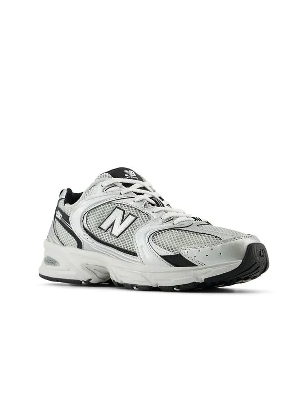 Кроссовки 530 New Balance — изображение 3 из 4, серый/серебристый/черный