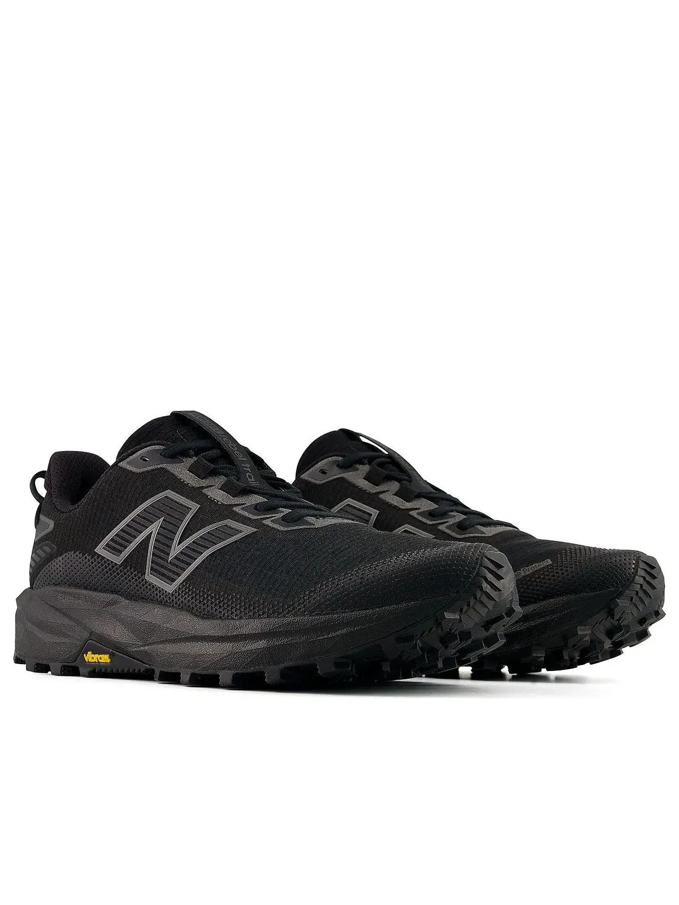 Кроссовки New Balance FuelCell Rebel Trail 'Black' MRBT8R0 — изображение 2 из 6, черный