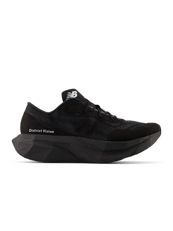Кроссовки x district vision fuelcell supercomp elite v4 New Balance — изображение 2 из 4, черный/белый
