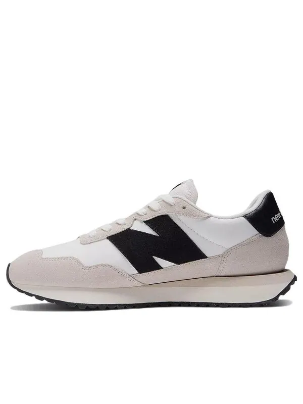 Кроссовки 237 New Balance — изображение 1 из 4, кремовый/белый/черный