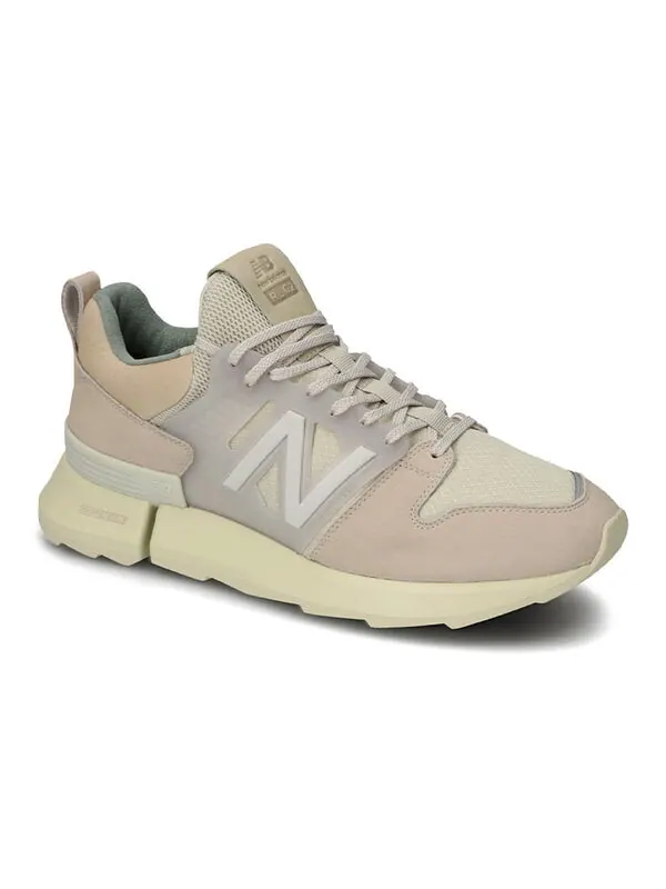 Кроссовки auralee x r_c2 New Balance — изображение 4 из 4, розовый