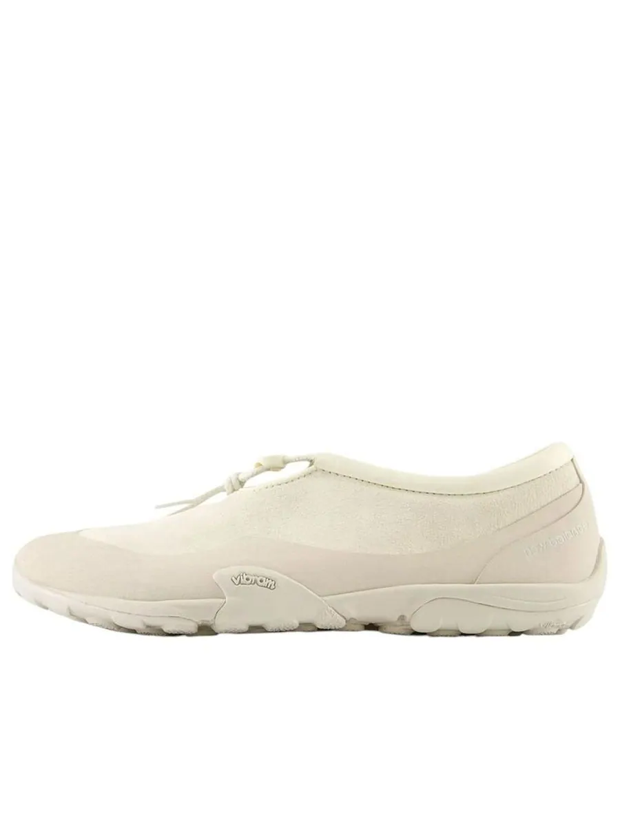 Кроссовки New Balance MT10T 'Tokyo Design Studio Cream' — изображение 1 из 4, бежевый