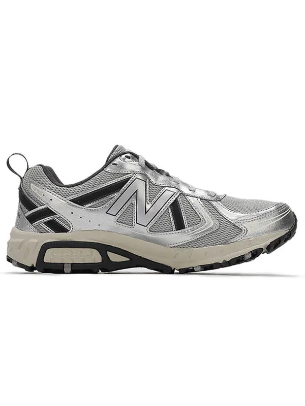Кроссовки 410 v5 New Balance — изображение 2 из 4, серебристый/черный