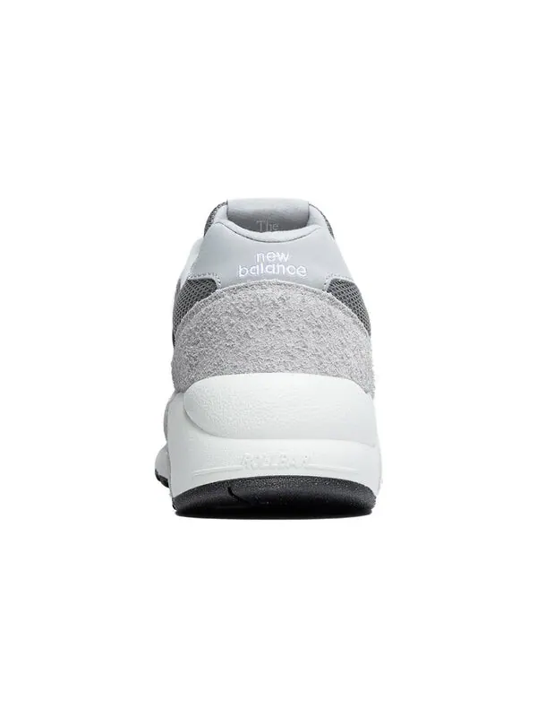 Кроссовки 580 New Balance — изображение 4 из 4, серый