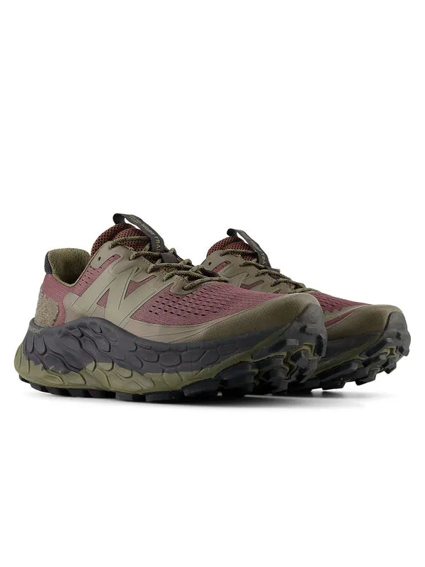 Кроссовки fresh foam x more trail v3 New Balance — изображение 3 из 4, зеленый/бордовый/черный