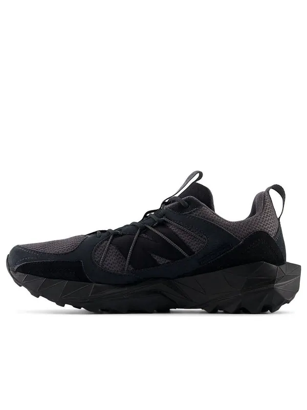 Кроссовки tektrel New Balance — изображение 1 из 4, черный