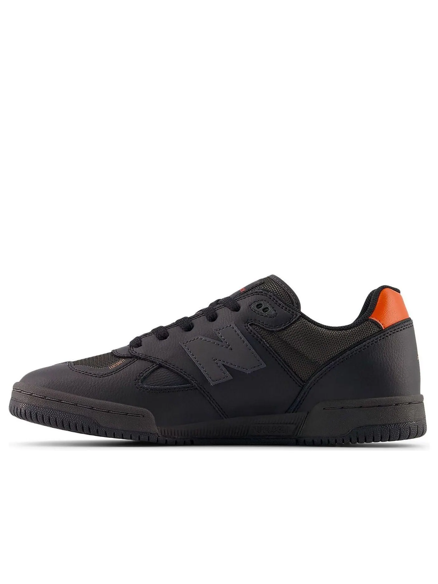 Кроссовки New Balance x Tom Knox 600 'Black Orange' — изображение 1 из 5, черный