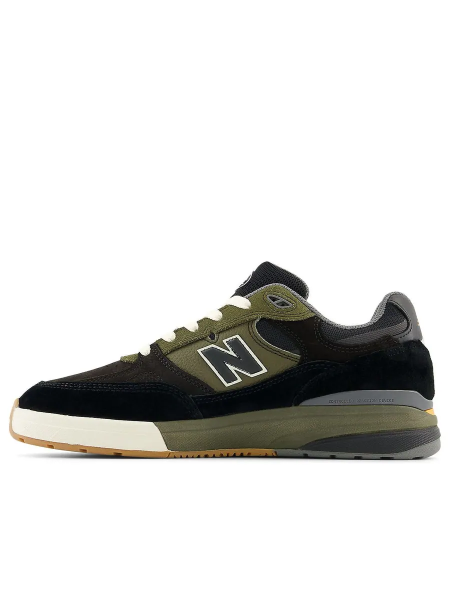 Кроссовки New Balance Numeric 933 'Andrew Reynolds Black Olive' — изображение 1 из 6, черный