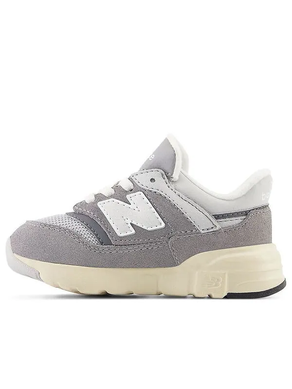 Кроссовки 997р новые 8 крючков и петель New Balance — изображение 1 из 4