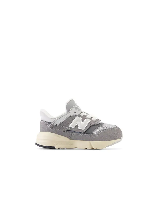 Кроссовки 997р новые 8 крючков и петель New Balance — изображение 2 из 4