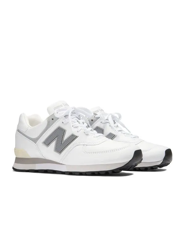 Кроссовки 576 'white' New Balance — изображение 2 из 4, белый/серый