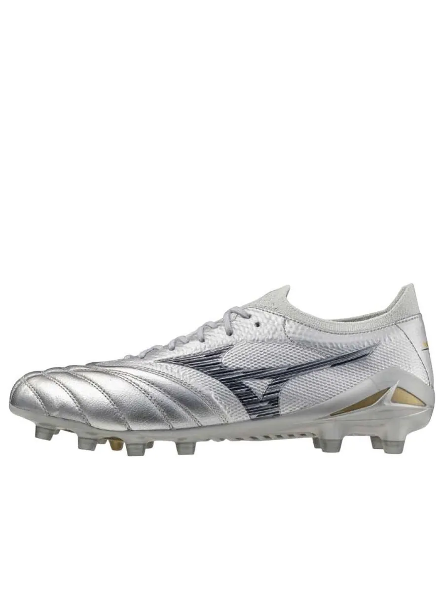 Кроссовки Mizuno Morelia Neo 4 Beta Japan FG 'Platinum Silver Pack Silver Gold' — изображение 1 из 5, серебряный