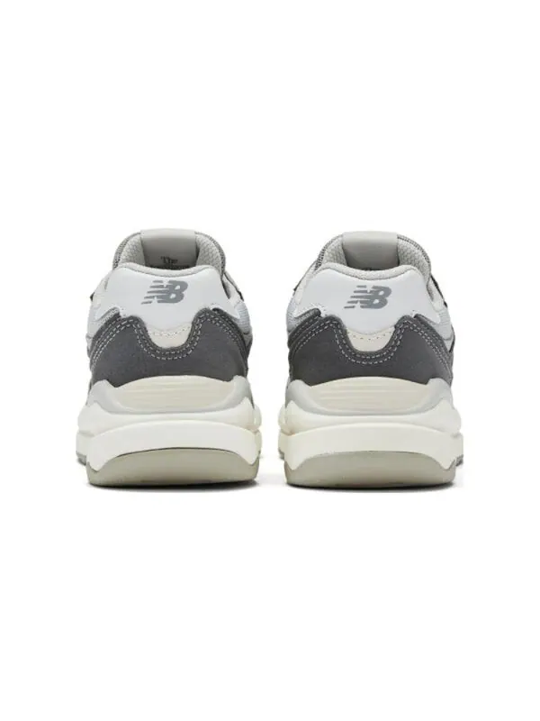 Кроссовки 57 40 New Balance — изображение 4 из 4, серый/белый