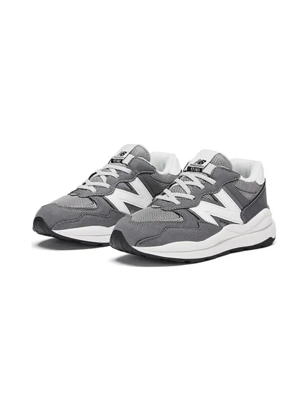 Кроссовки 57 40 New Balance — изображение 2 из 4, серый/белый