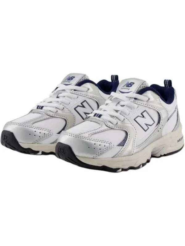 Кроссовки 530 'white black' New Balance — изображение 2 из 3, белый/черный