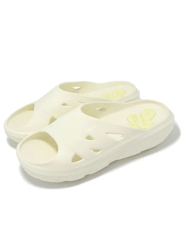 Тапочки fresh foam rcvry slides New Balance — изображение 3 из 4, бежевый