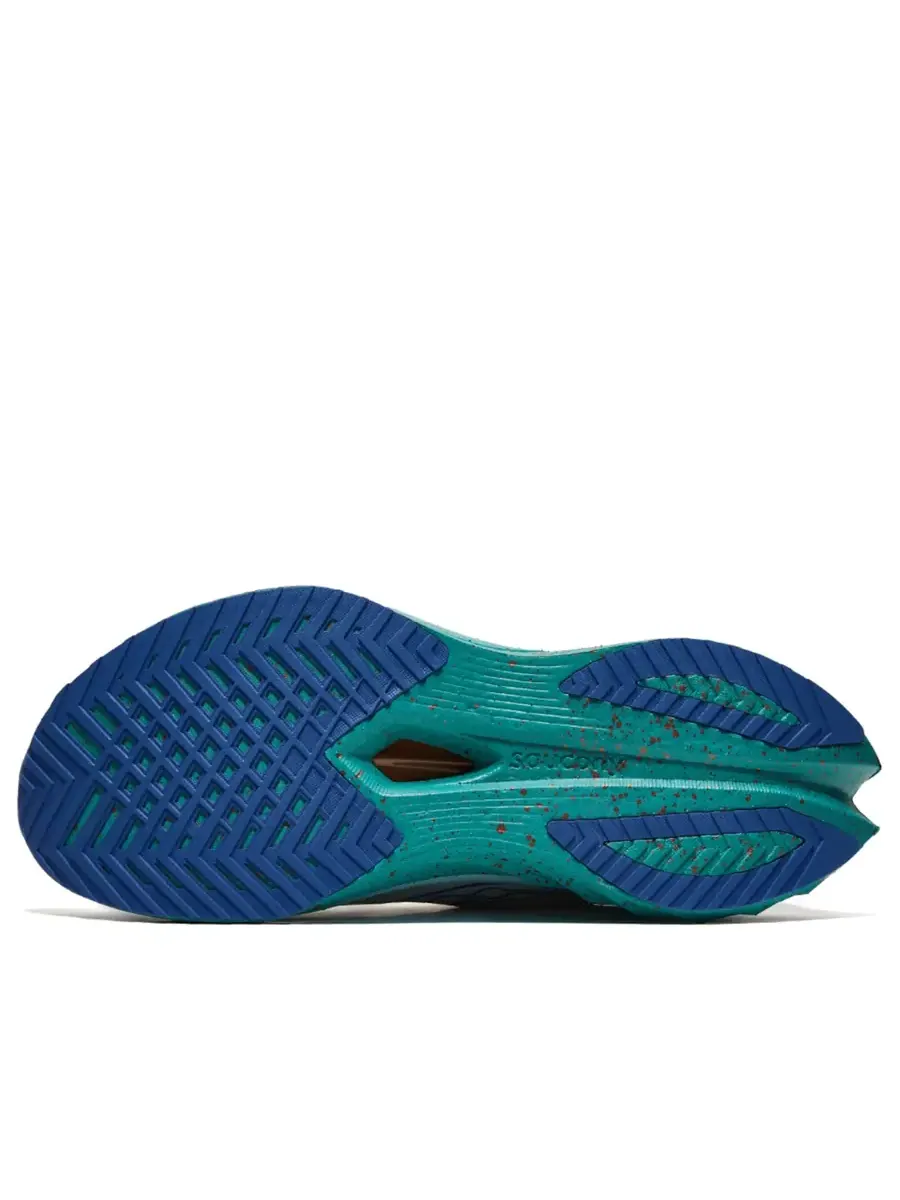 Кроссовки Saucony Berlin Endorphin Speed 4 'Sky' — изображение 4 из 4, бежевый