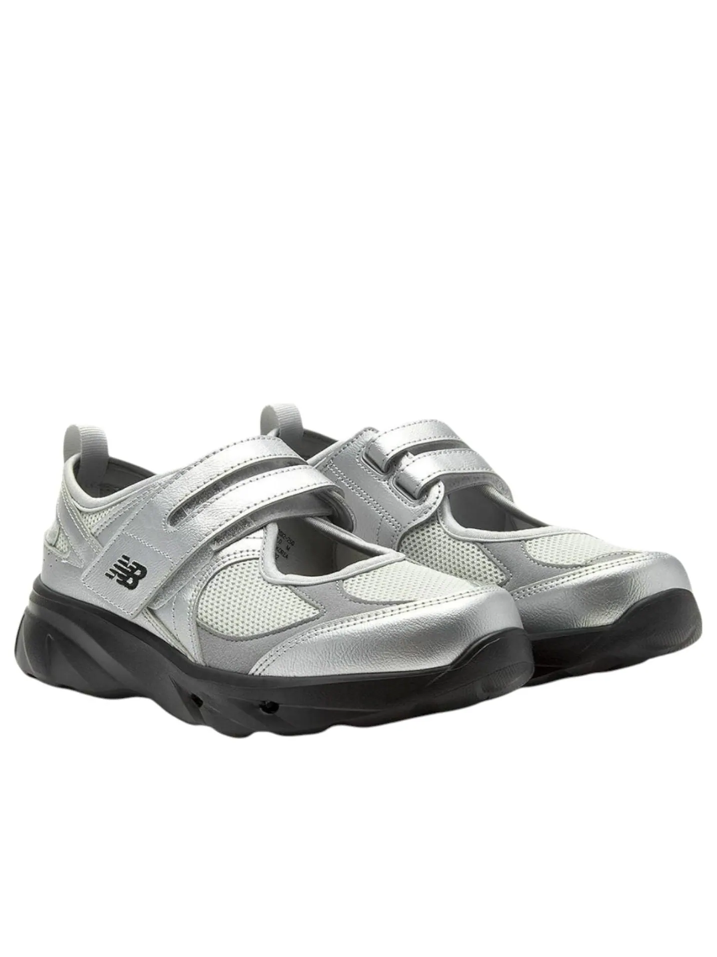 Сандалии New Balance Breeze 'Metallic Silver' — изображение 3 из 6, серебряный