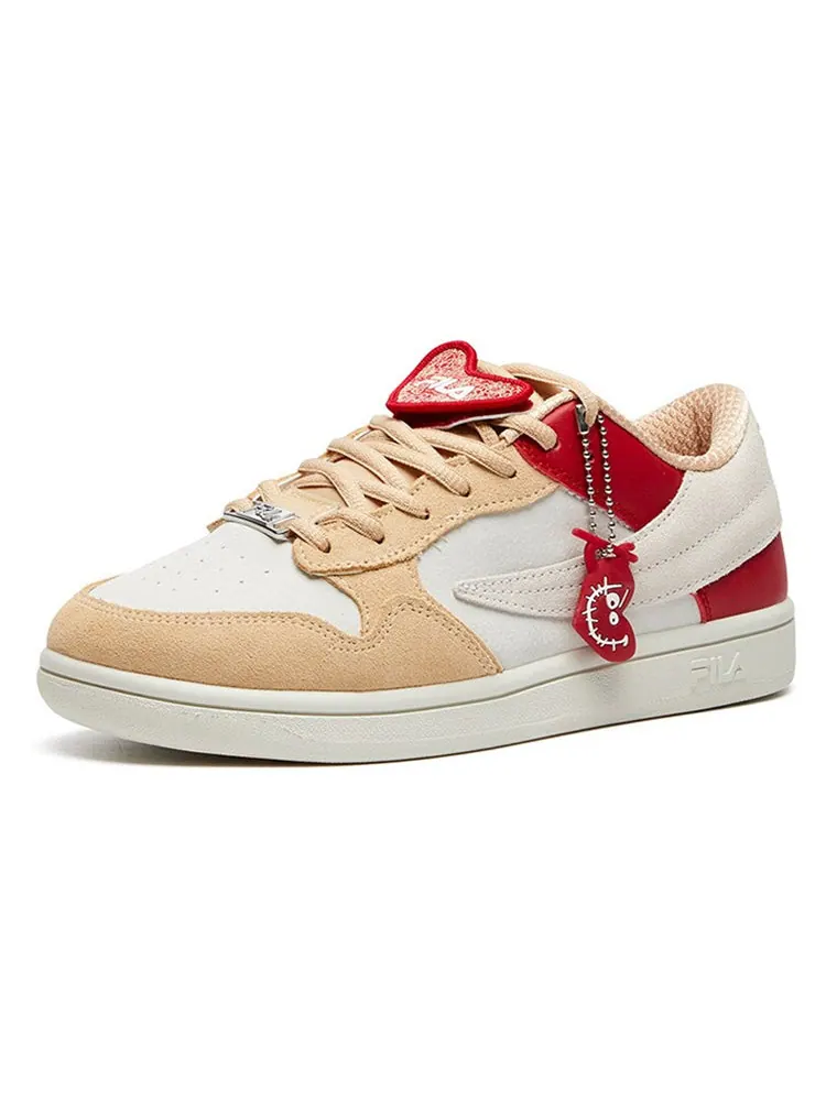 Кеды (WMNS) Fila Fusion Shoes 'Cream Red Pink' — изображение 2 из 6, бежевый