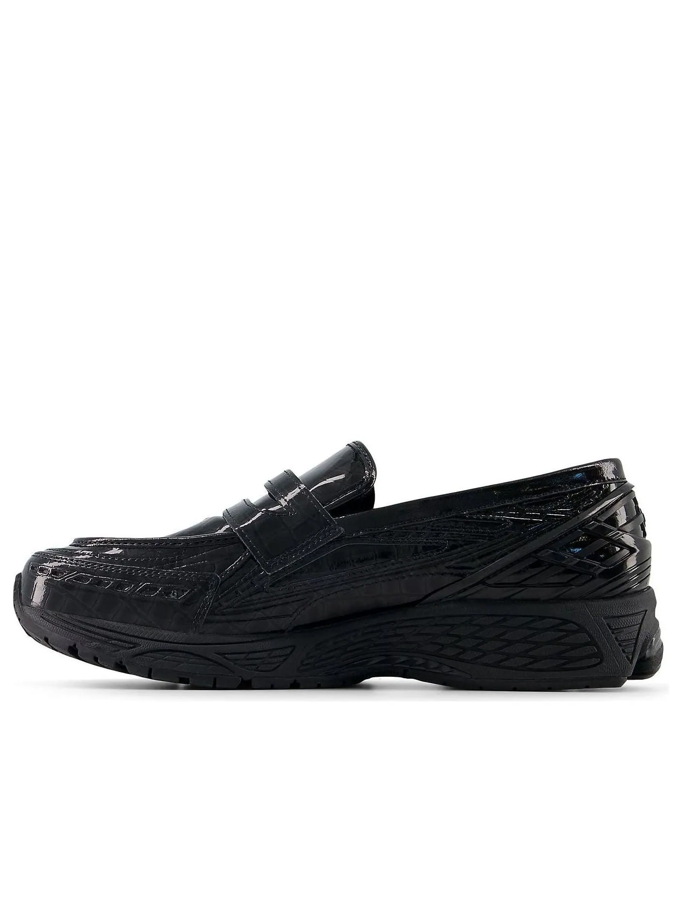 Кроссовки New Balance 1906L 'Black Patent Croc' — изображение 1 из 6, черный