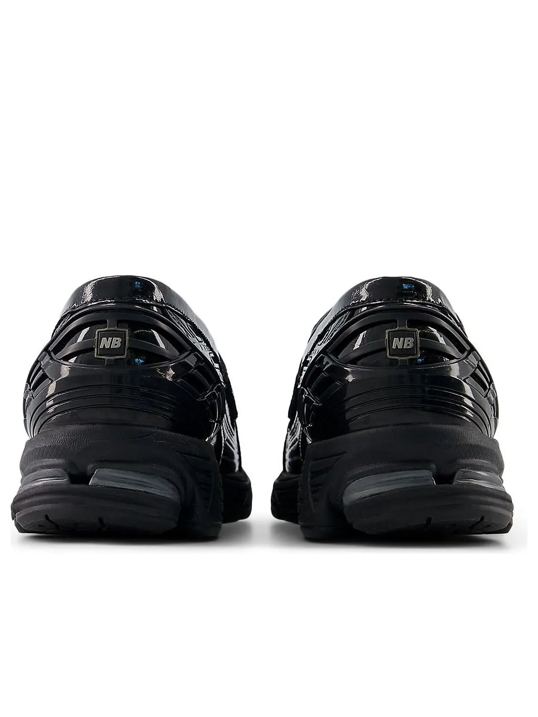 Кроссовки New Balance 1906L 'Black Patent Croc' — изображение 4 из 6, черный