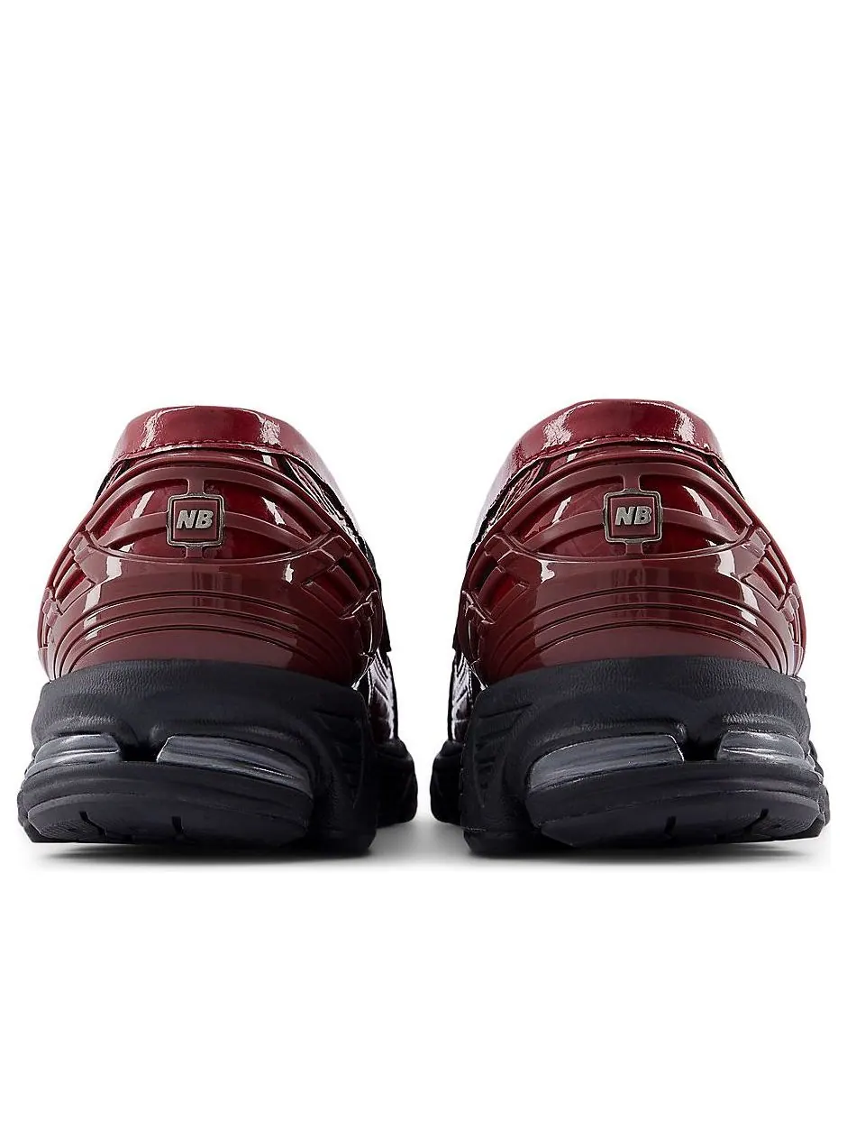 Кроссовки New Balance 1906L Loafer 'Red Croc' — изображение 5 из 6, красный