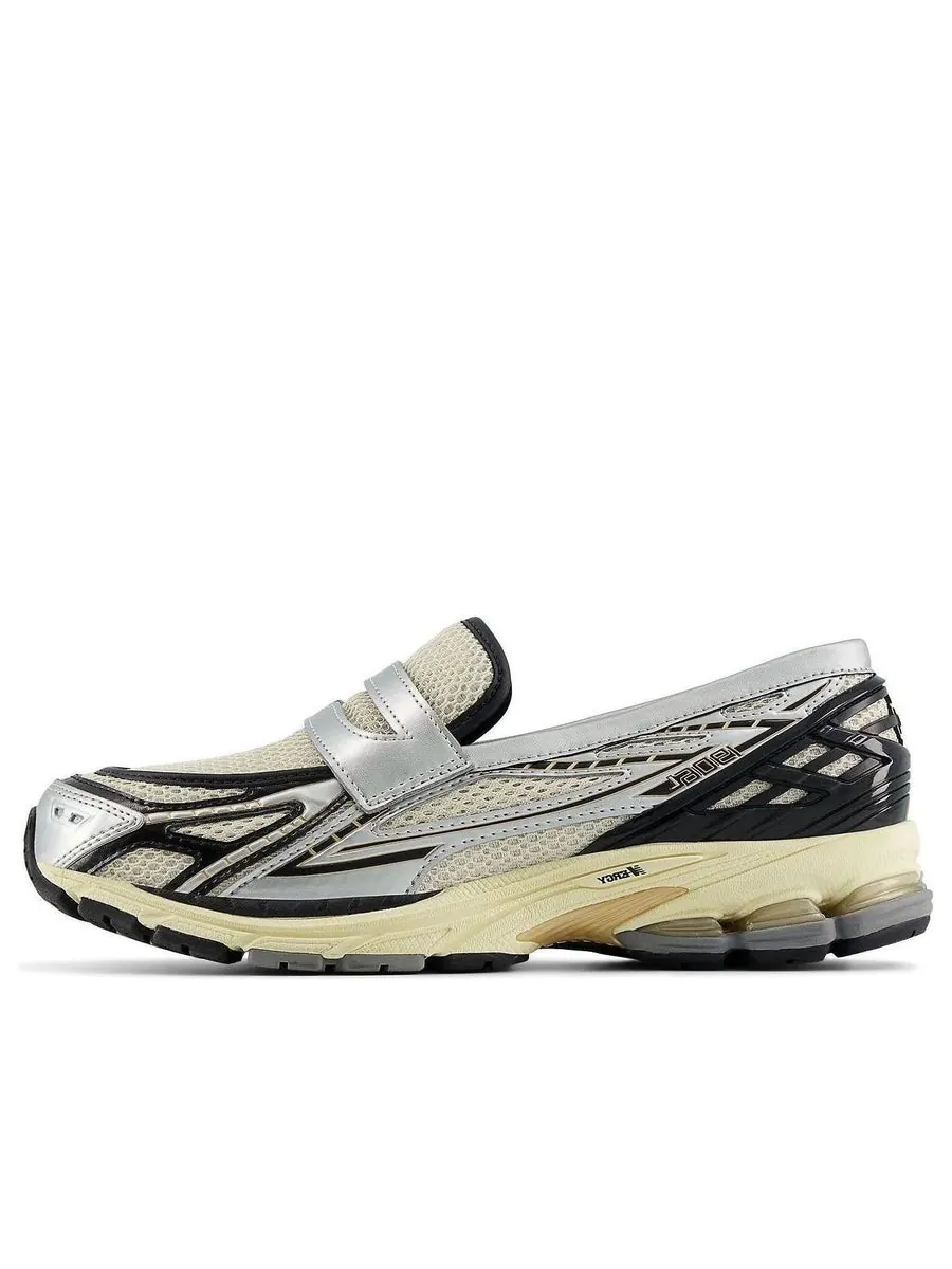 Кроссовки New Balance 1906L 'Silver Metallic Cream' — изображение 1 из 6, серебряный